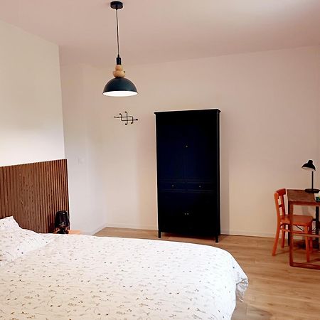 Villa La Garenciere - Les Hirondelles Champfleur  Esterno foto